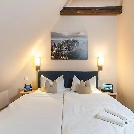 Pirnscher Hof - Garni 3* פירנה